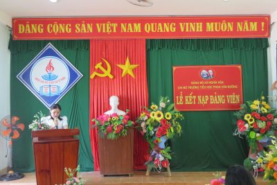 Kết nạp Đảng viên